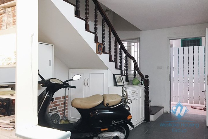 Beautiful 3-bedroom house for rent in Ba Dinh